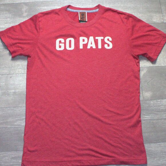 The Nike Tee Dri Fit New England Patriots Go Pats NFL Football T Shirt Mens M - Picture 2 of 4